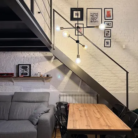 Cozy Small In Apartman *